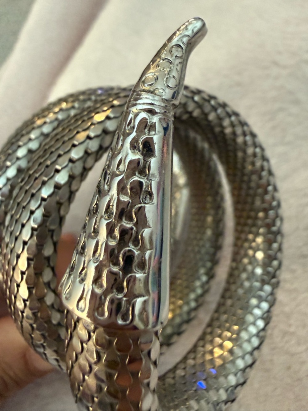 Vintage 1960s Whiting & Davis Silver Coiled Serpent Bracelet 🖤 - Picture 17 of 17